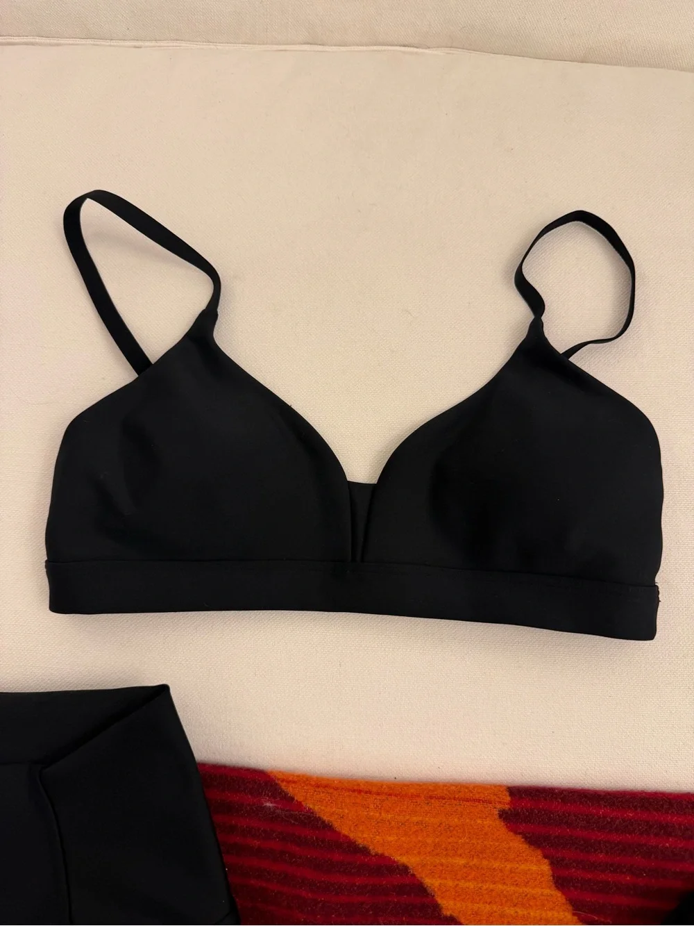 Alo Black Women's High-Waist Leggings and Bralette Set
